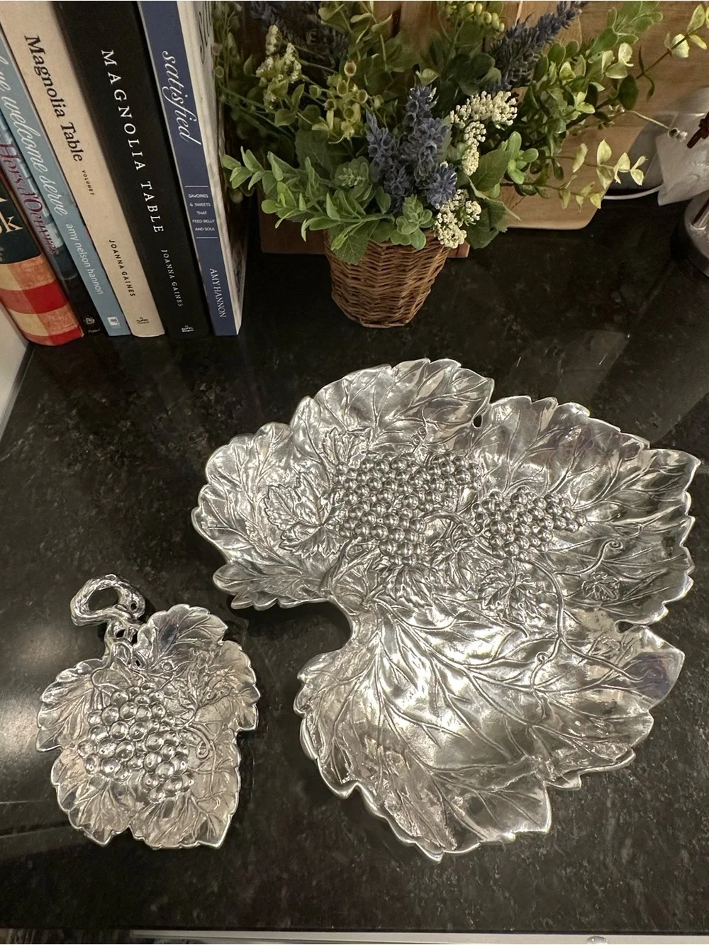 Arthur Court Aluminum Chip & Dip Platter Grape & Leaf Pattern